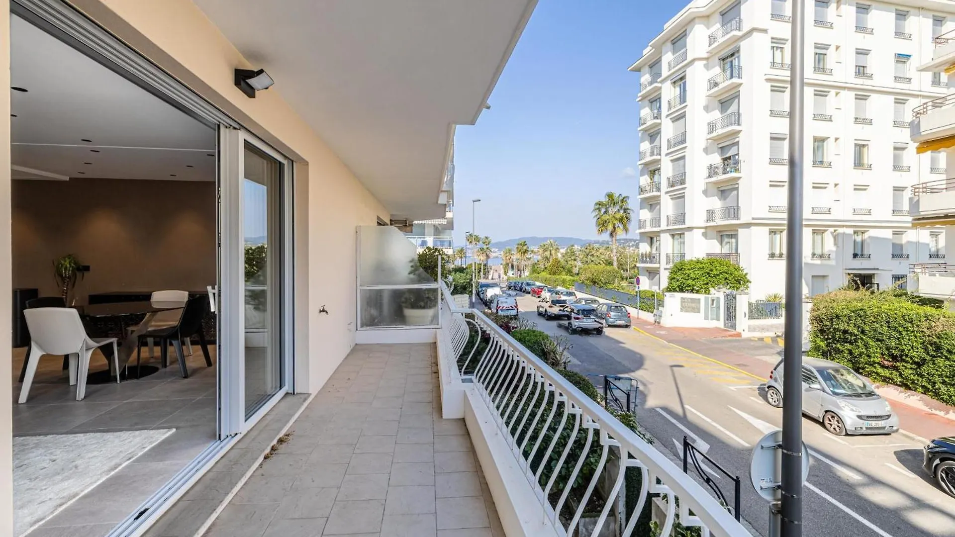 Ref 1997 - Cannes - Sea View Apartment For Rent 0*,